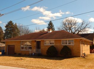 2051 Kirschoff St, Melrose Park, IL 60164