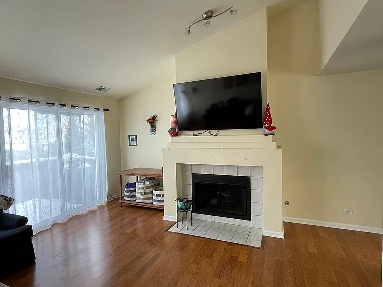 Vaulted ceiling and fireplace
