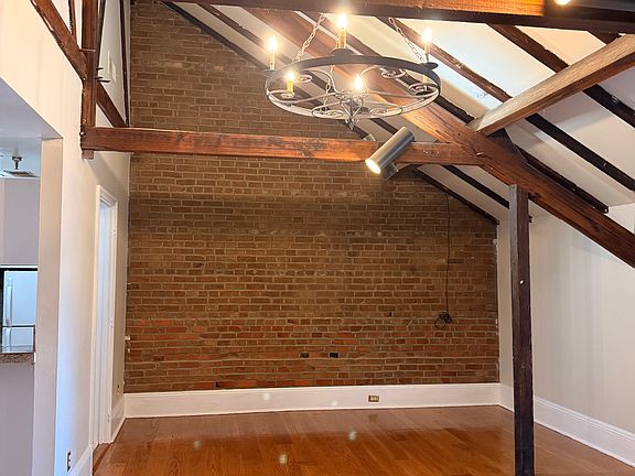 4th image of 1117 Royal St APT 5