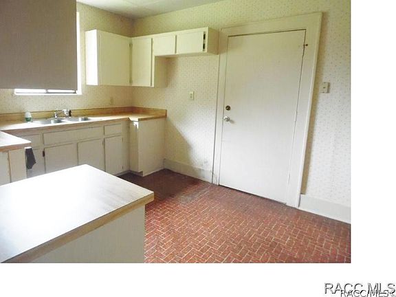 5th image of 205 Southland Pl