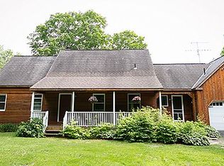 23 Negus Rd, West Dover, VT 05356