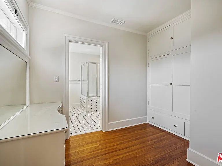 624 S Arden Blvd — Photo 19