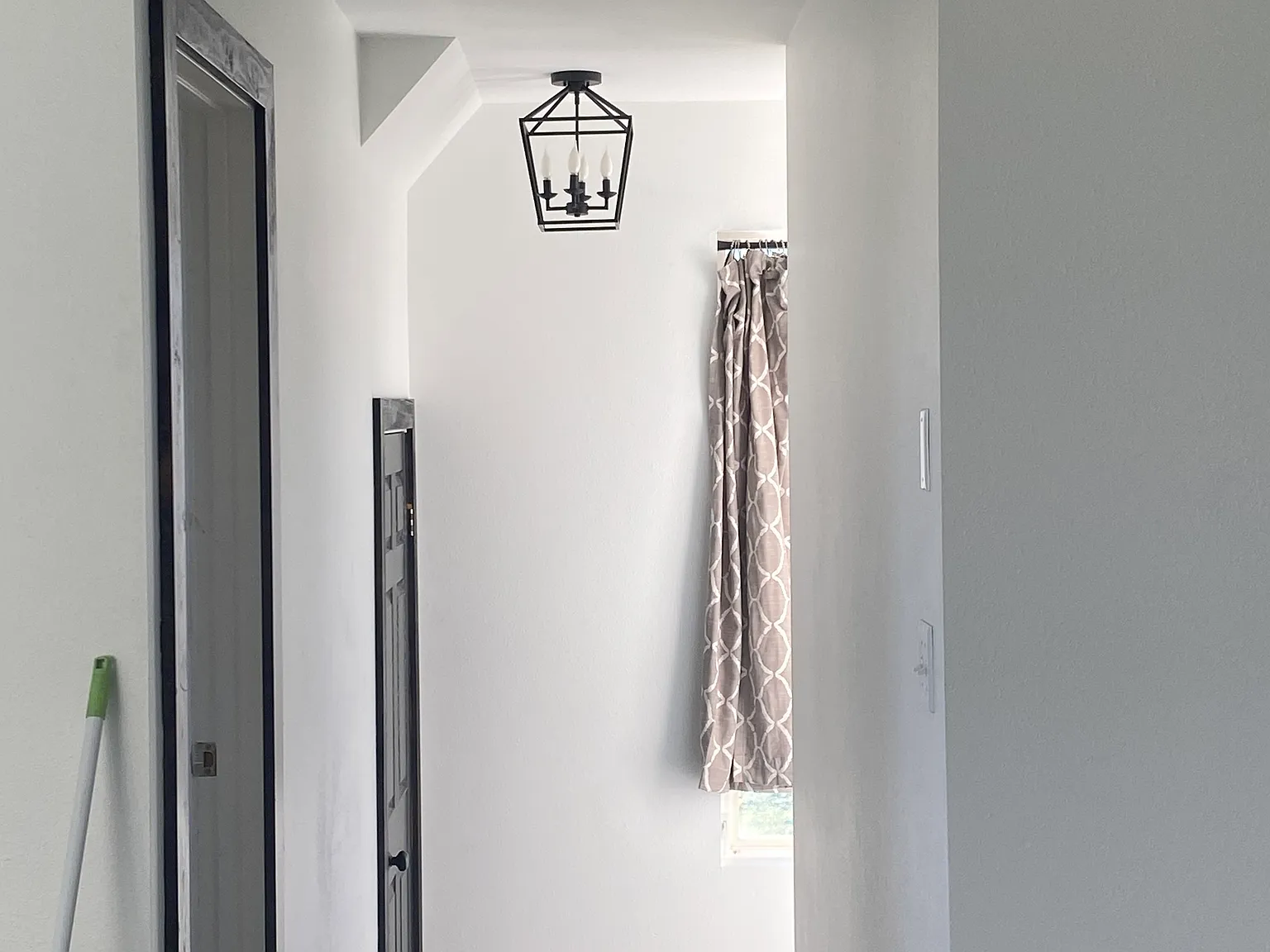 1 bed, 950 sqft, $1,850 — Photo 3
