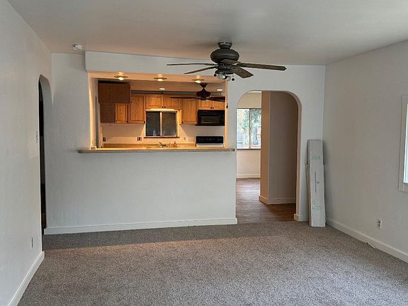 4th image of 19130 Brookside Ave