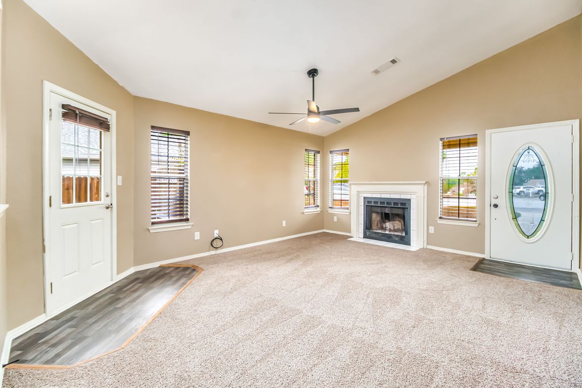 next background image