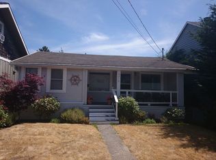 3210 61st Ave SW, Seattle, WA 98116