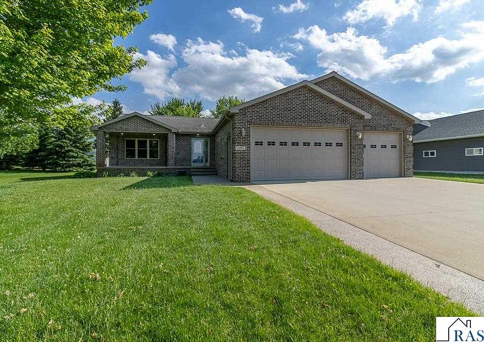 1st image of 12991 Meadow Creek Dr