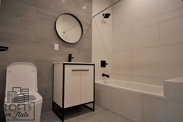 Rented by Lofts and Flats LLC | media 33