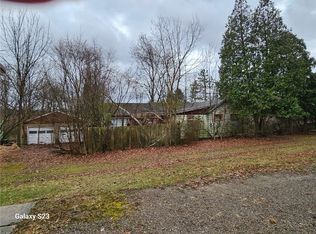 1212 Gravel Bar Rd, Vandergrift, PA 15690