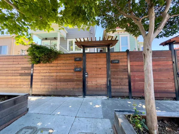 697 30th St, Oakland, CA
