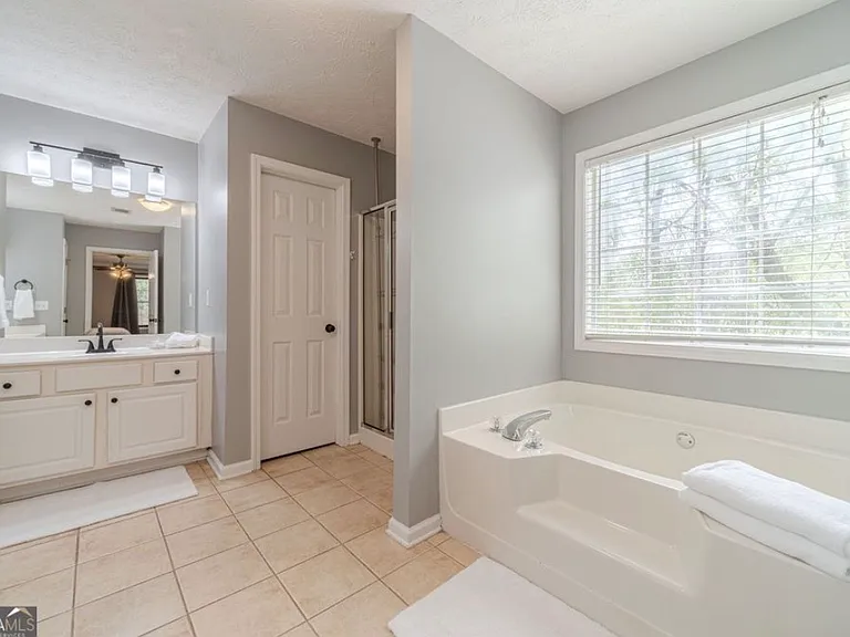 6130 Devonshire Dr — Photo 19