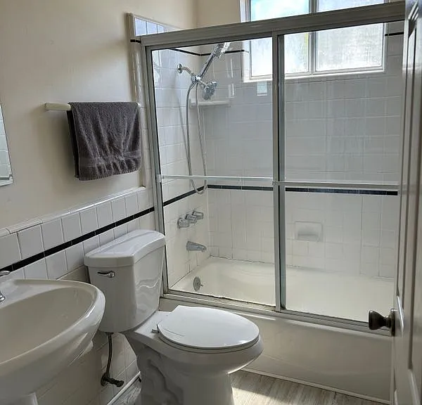 399 Jaycee Dr — Photo 13