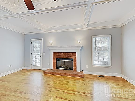3rd image of 3215 Thorneridge Trl
