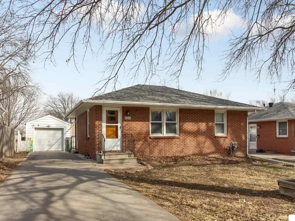 6620 Fremont St, Lincoln, NE 68507