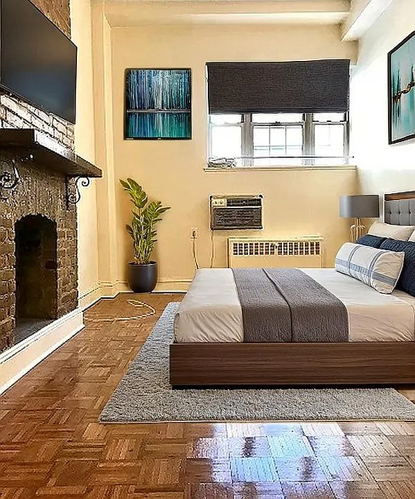 1st image of 218 E 70th St APT 2B