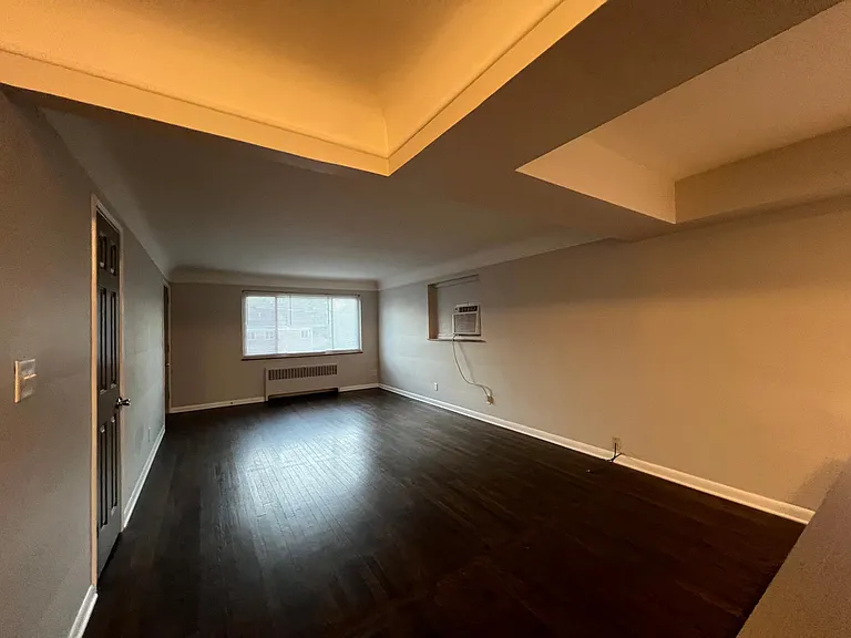 6116 Plainfield Rd #3 — Photo 9