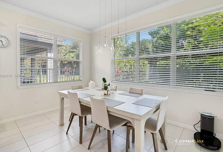 4325 Large Leaf Ln — Photo 14