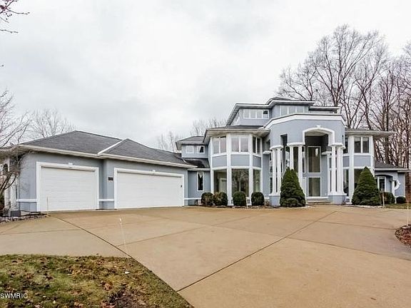 2nd image of 6052 Stonehenge Ct SW