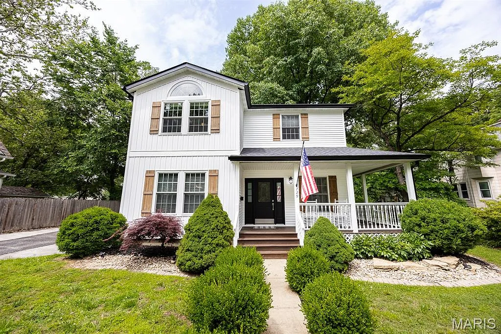 729 Randle St photo 1
