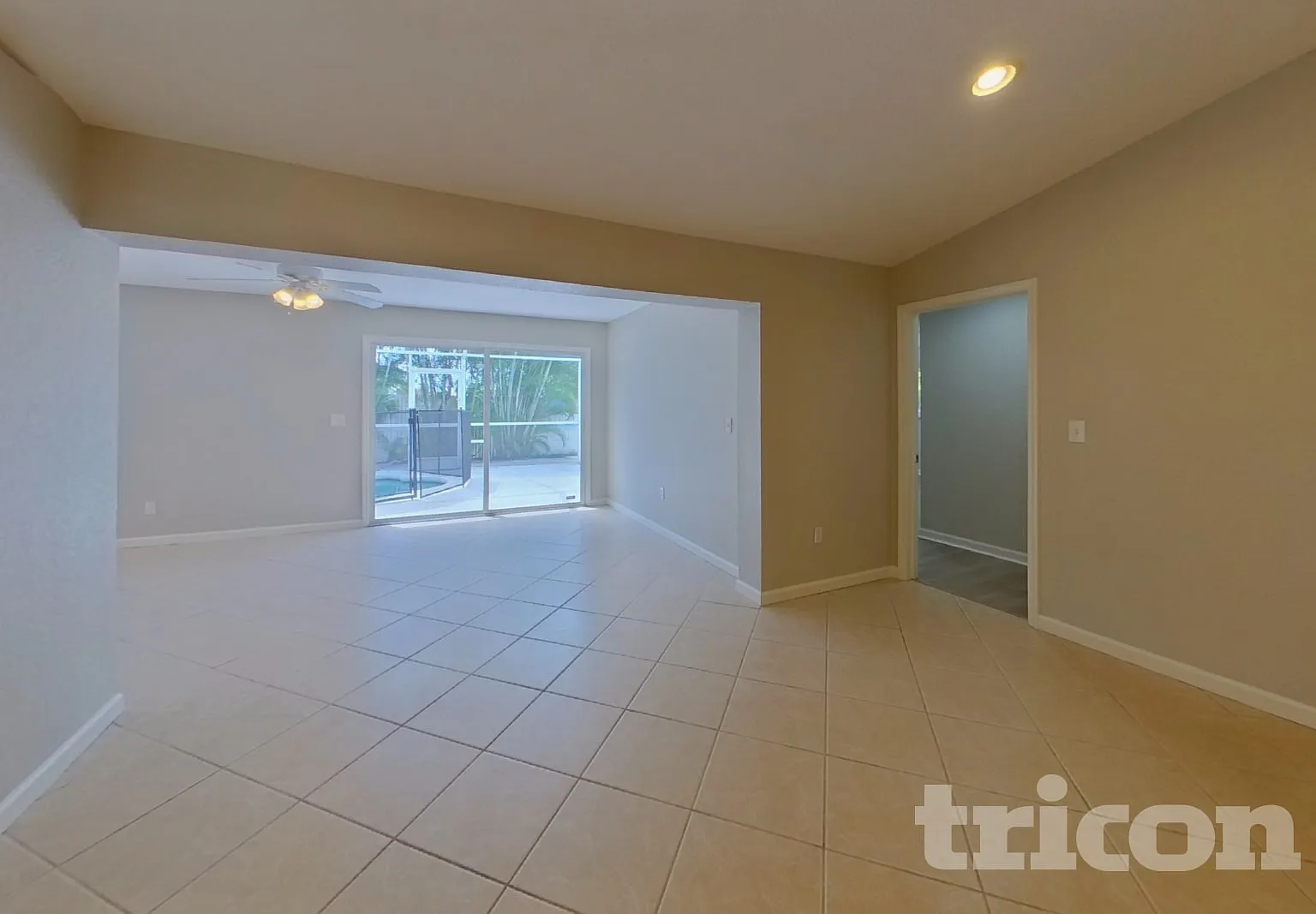 14980 Crown Drive Largo FL — Photo 4