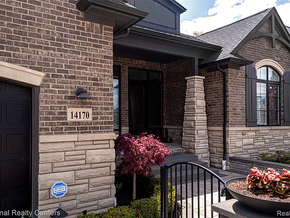 4th image of 14170 Kings Park Ct