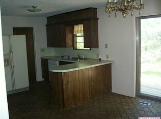 31951 Meadow Ln, Mannford, OK 74044
