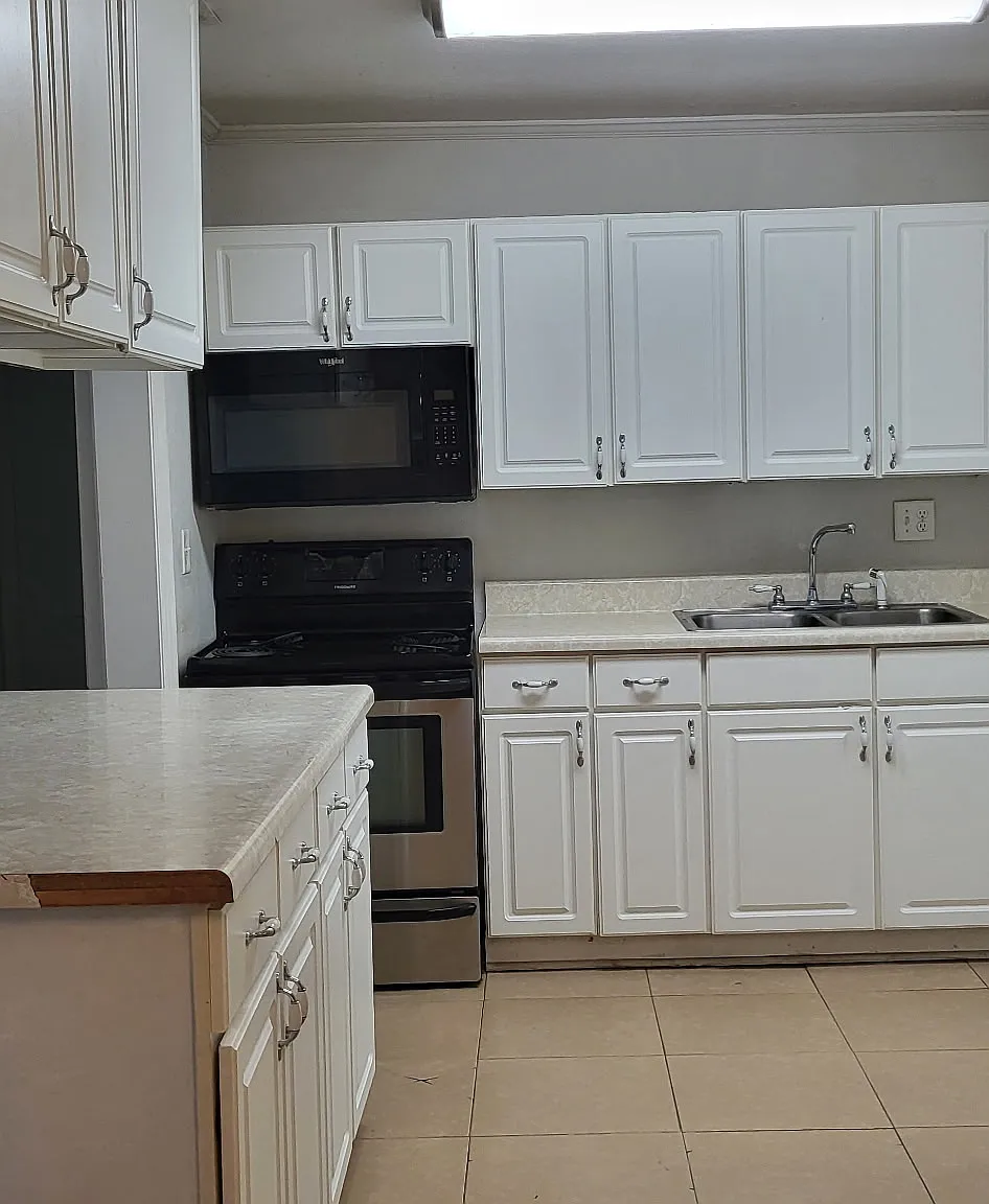 4 bed, 1250 sqft, $1,475 — Photo 1