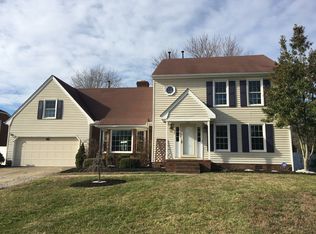 5557 Del Park Ave, Virginia Beach, VA 23455