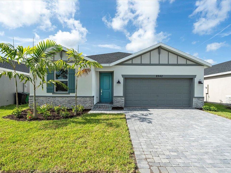 1st image of 8942 Dahlia Circle