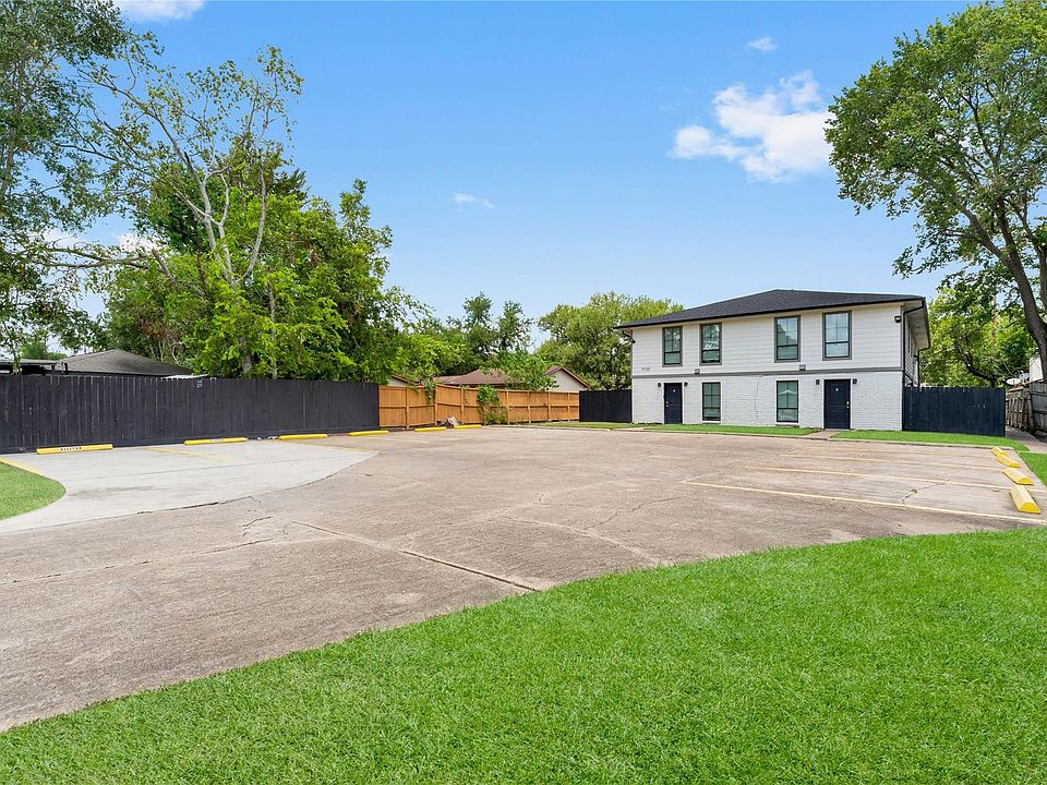 1st image of 9130 Vogue Ln