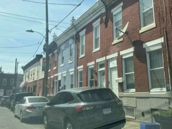 743 Tree St, Philadelphia, PA 19148