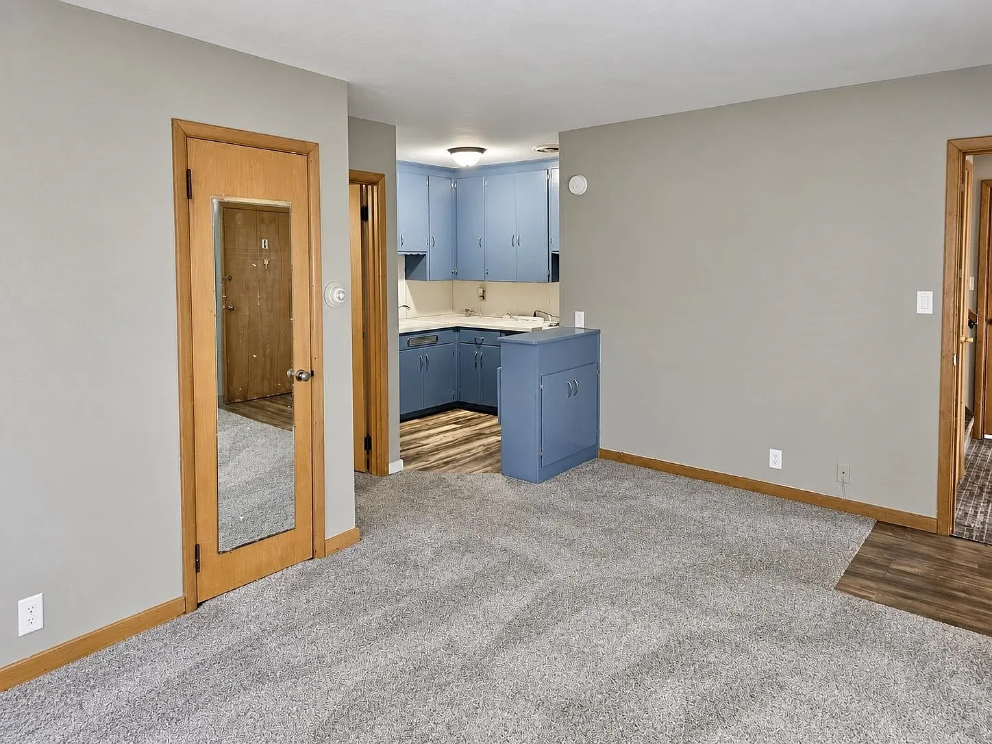 1 bed, 1.0 bath, $750 — Photo 1