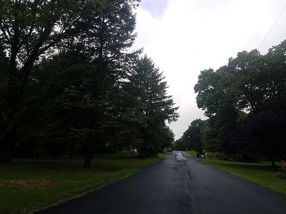 4th image of 4621 Beagle Dr