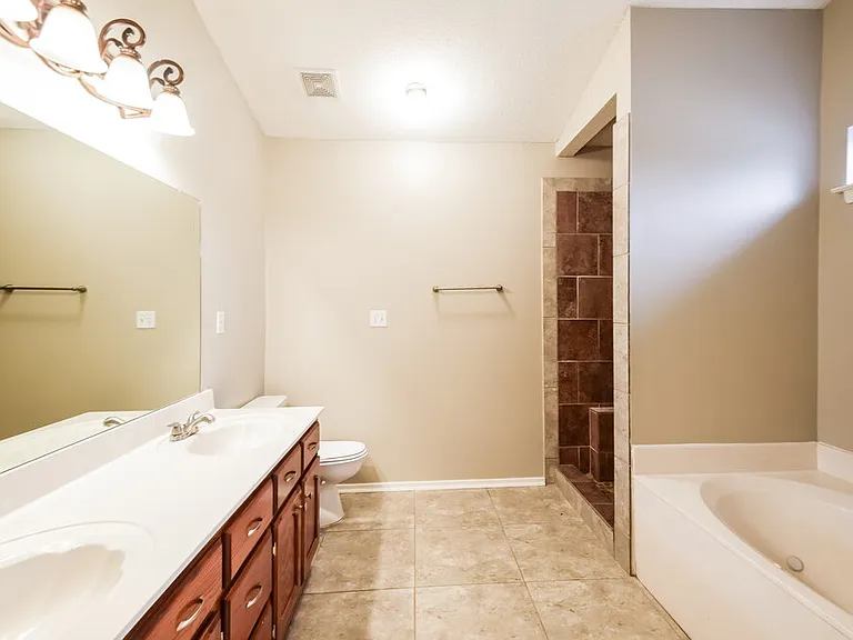 4255 Man Of War Dr — Photo 12