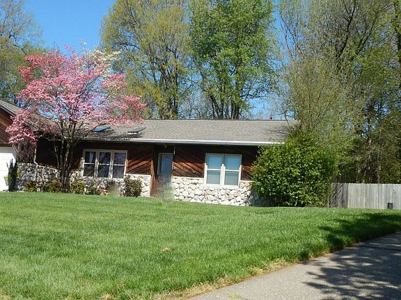 2nd image of 5633 Gardenia Dr
