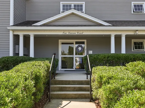 1 Lauren Ct Unit 62, Methuen, MA 01844
