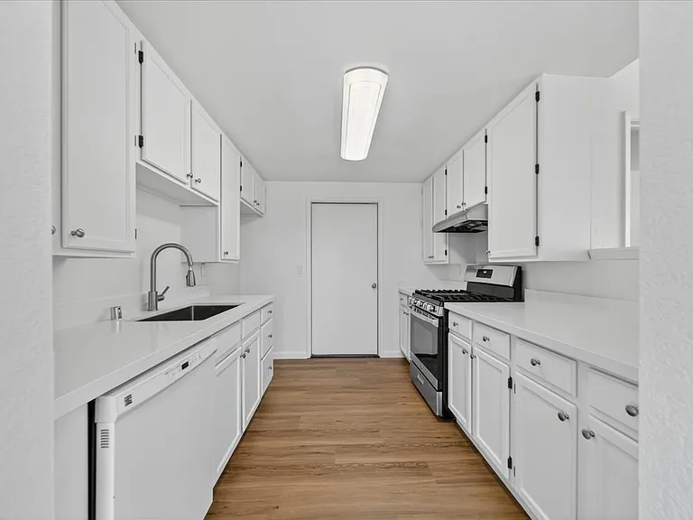 1250 Wilma Dr #A — Photo 10