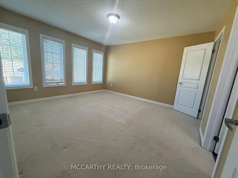 124 Johnson Dr — Photo 22
