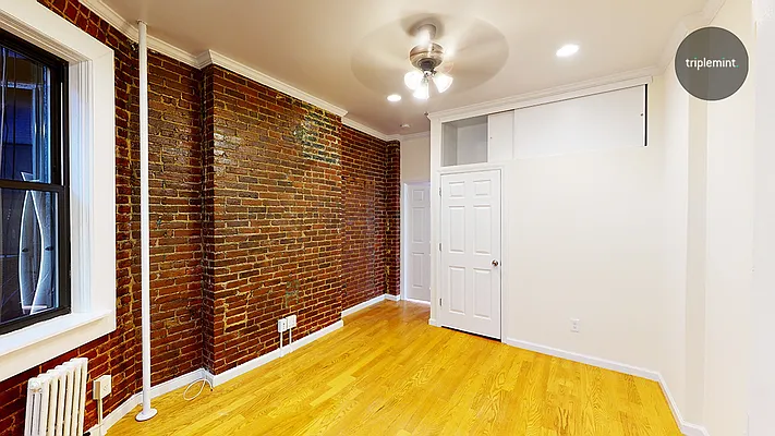 Rented by Triplemint | media 12