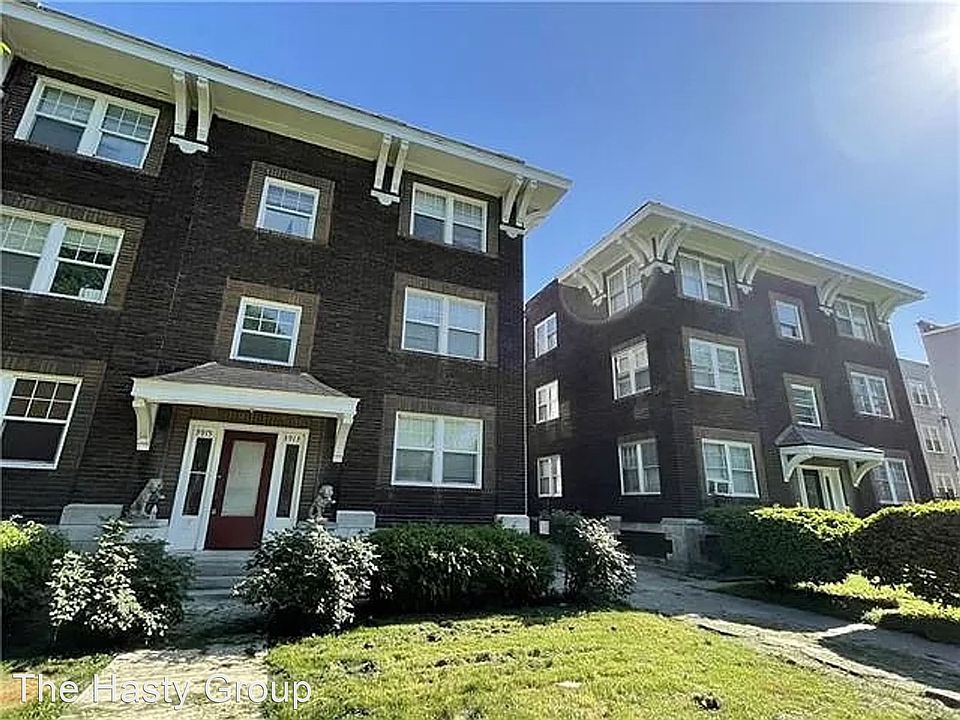 1st image of 3913 Scarritt Ave APT 1