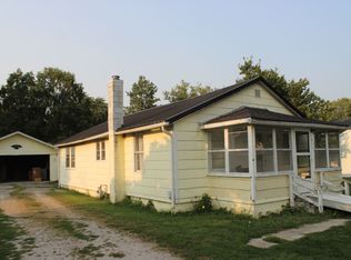 911 E 8th St, Fowler, IN 47944