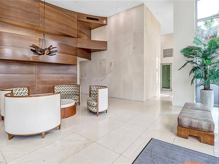 3000 Oasis Grand Blvd #606 — Photo 34