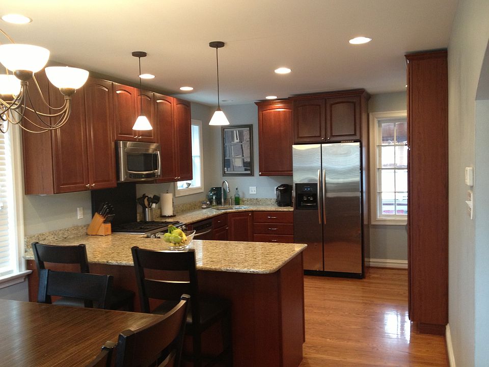 1st image of 6556 Lindenwood Ave