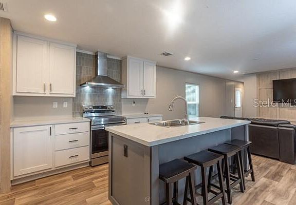 3rd image of 5631 IRONWOOD AVENUE