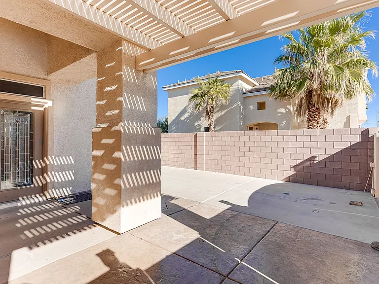 860 Viento Del Montagna Ave — Photo 10