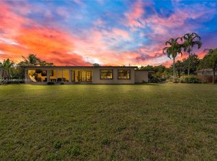 11325 SW 109th Ave, Miami, FL 33176