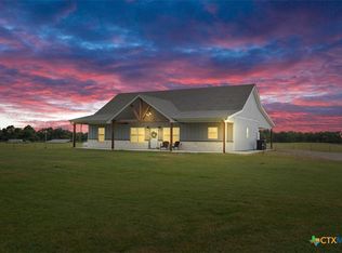 639 County Road 101, Rogers, TX 76569