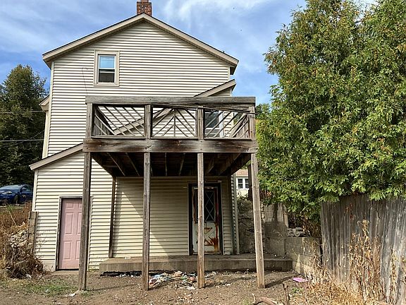 5th image of 243 E 4th St