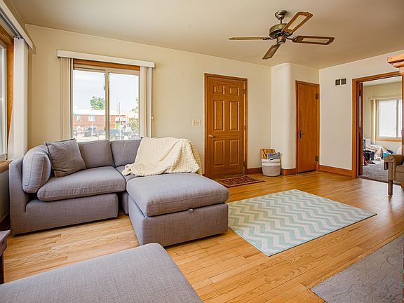 4th image of 45 W Pine St