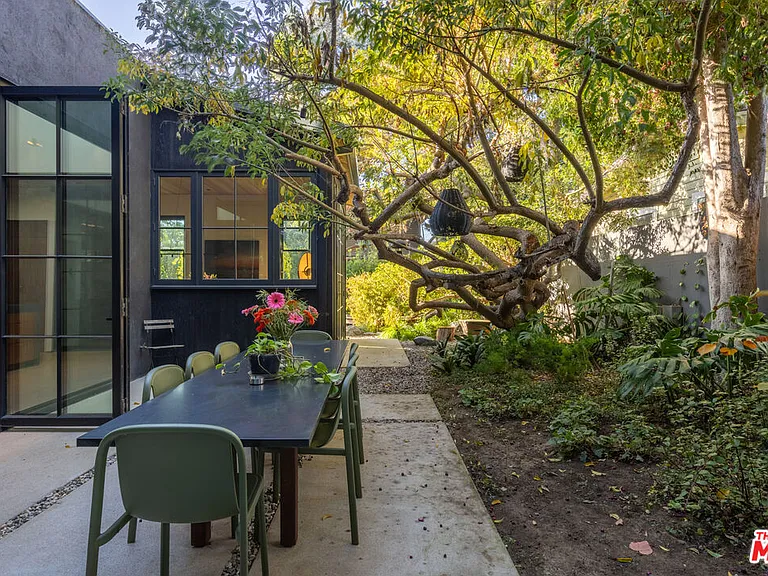 746 Marco Pl — Photo 19